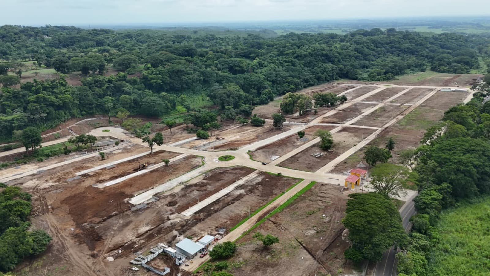 Vista aérea de urbanización de terrenos Buenaventura
